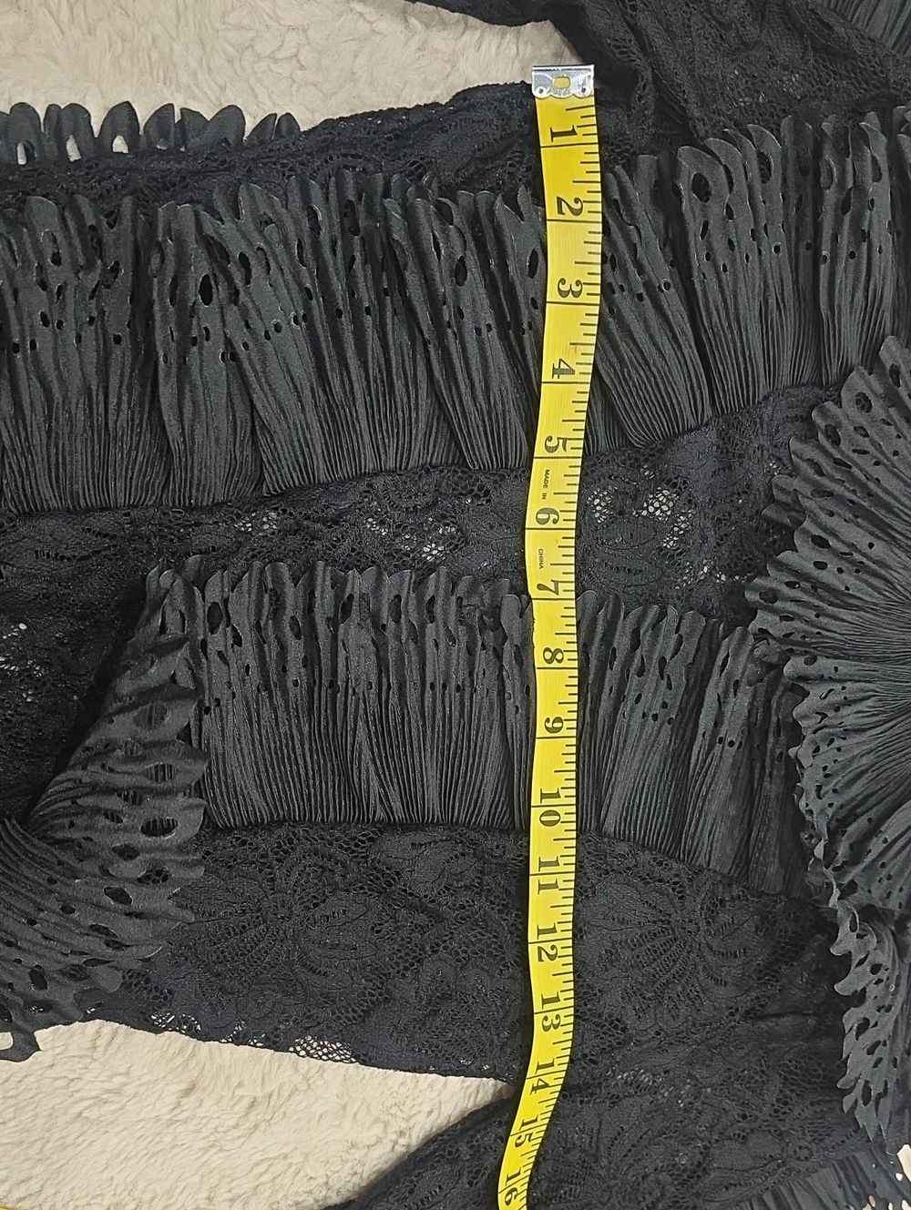 Black Lace Ruffled High-Neck Bodysuit - Picture 3 of 5